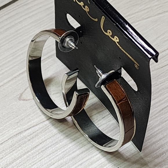 Cookie Lee Silver and Brown Hoop Earrings #51727 NWT - Picture 6 of 10